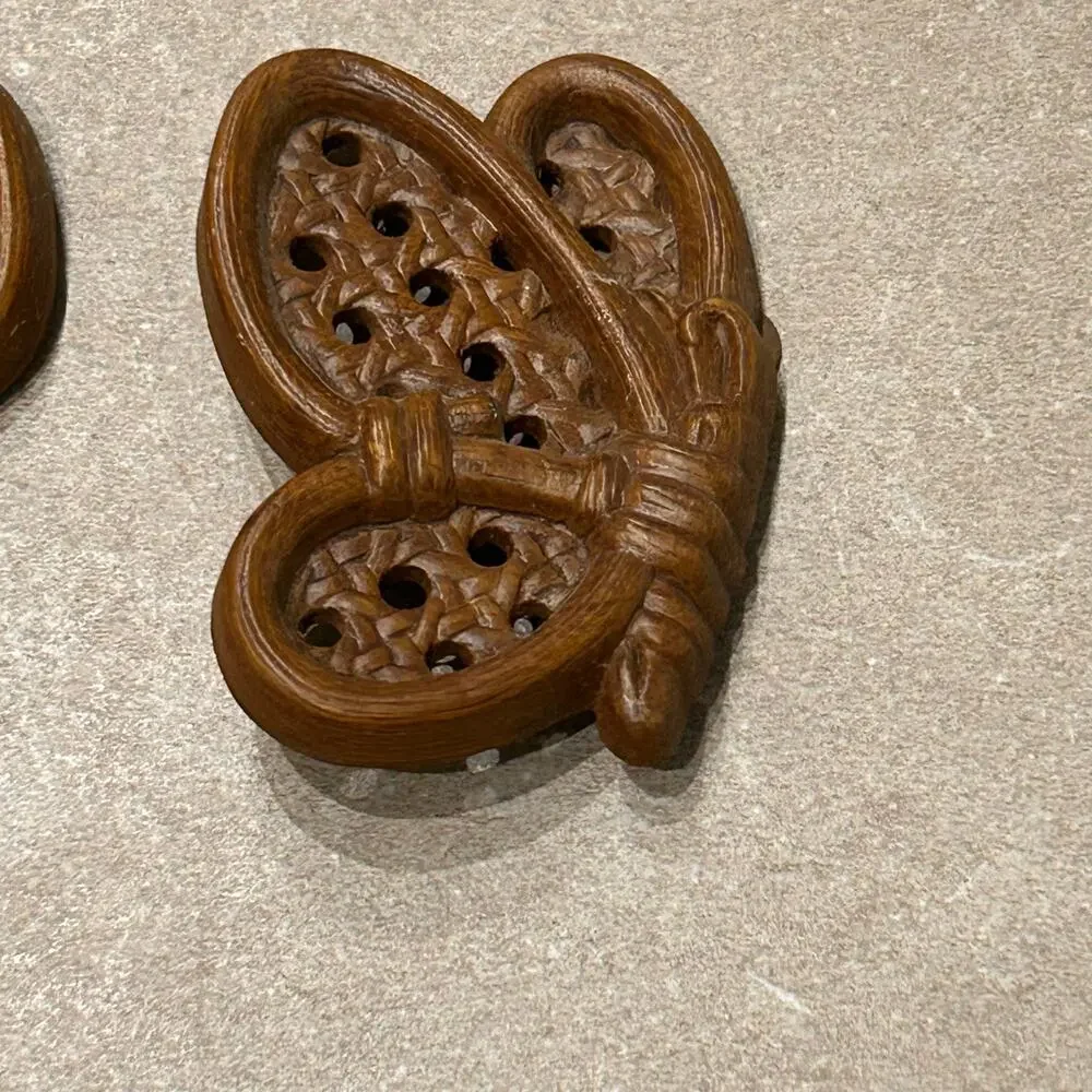 Vintage 70s Burwood Butterfly Wall Plaques Set 2 Faux Wicker Rattan Boho ^
